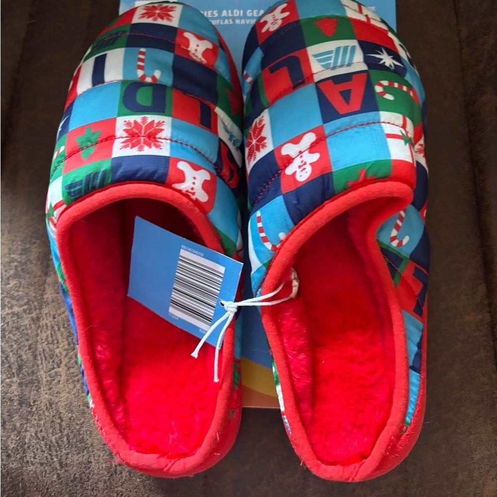 Colorful Holiday Slippers Aldi New size 9